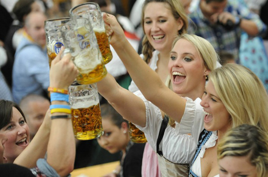 制度：欧洲最享受 亚洲最勤奋pg电子中国